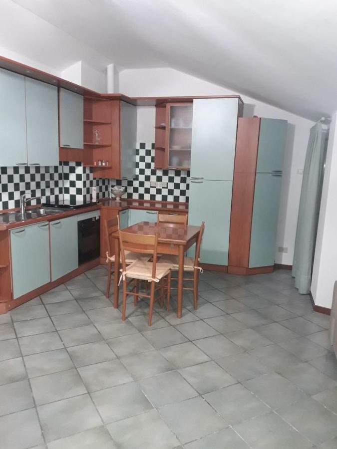 Sirmione, Appartamento Colombare Εξωτερικό φωτογραφία